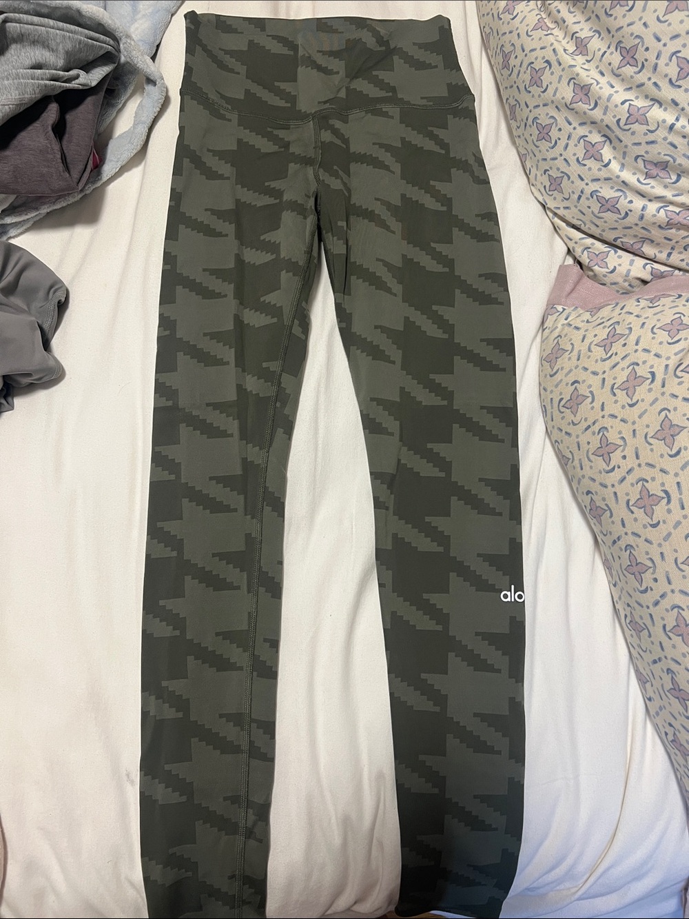 ALO Yoga Olive Green Geo-Print High-Waist Leggings